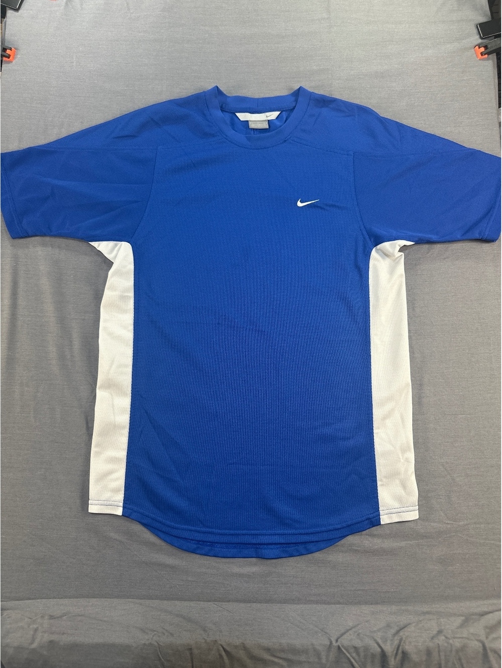 Nike Mens Small Blue White Soccer Jersey Athletic Shirt Short Sleeve